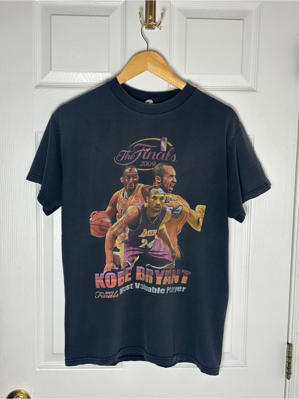 Alstyle Black Kobe Bryant 2009 Finals Graphic Tee